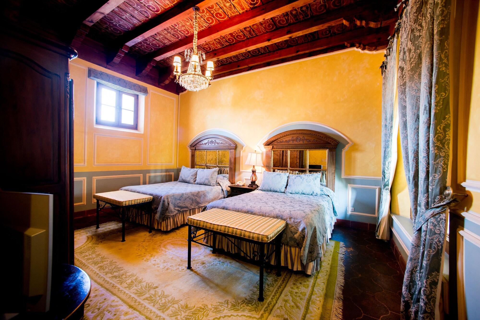 Hotel Palacio De Dona Leonor أنتيغوا غواتيمالا المظهر الخارجي الصورة
